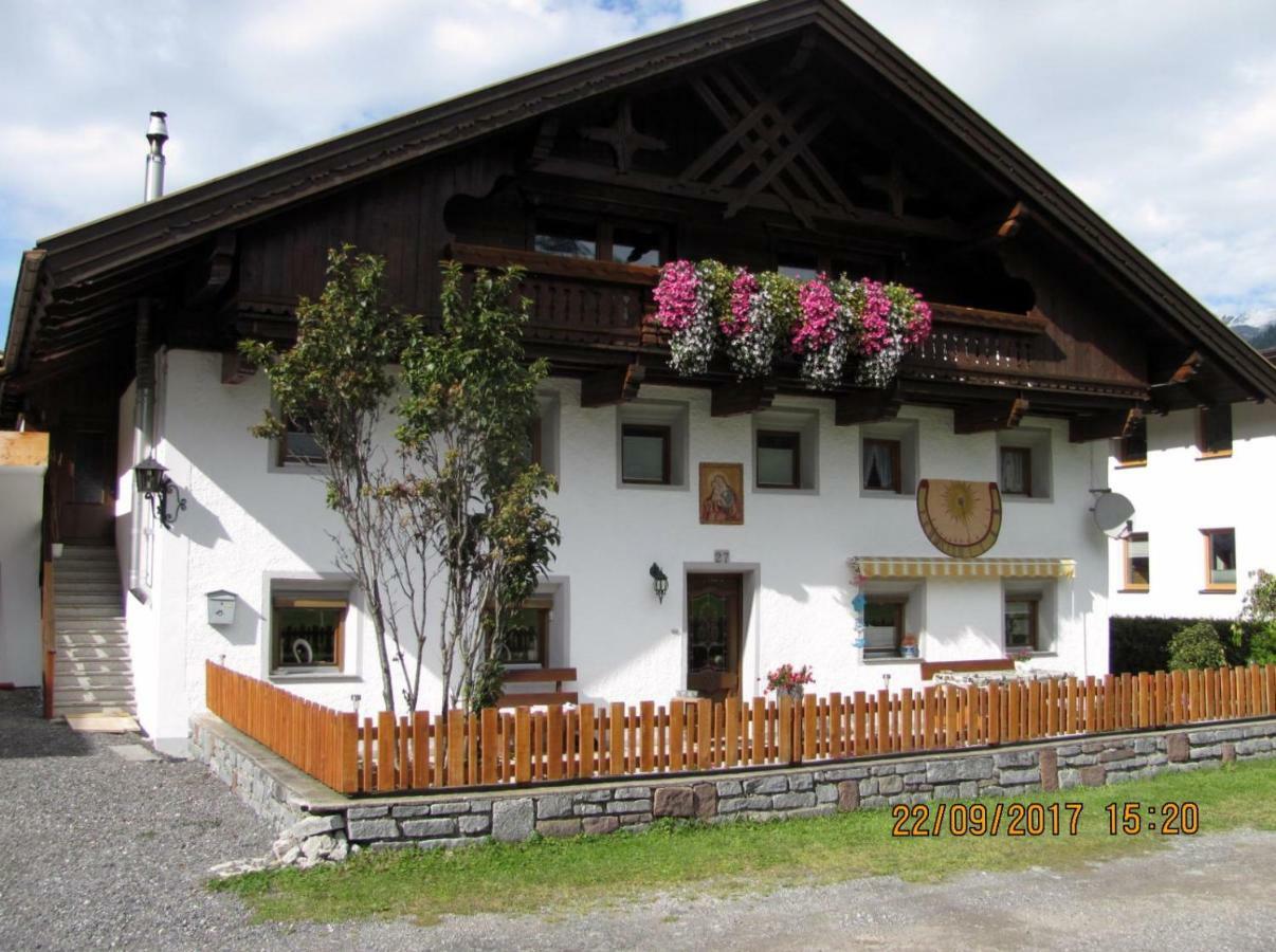 Bauernhaus Auer Längenfeld Exterior photo